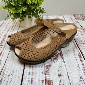 Jambu Women's Journey Encore Wedge Sandal Size 9.5
